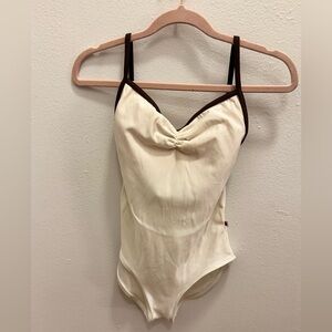Yumiko Tamara Antique w Espresso Trim